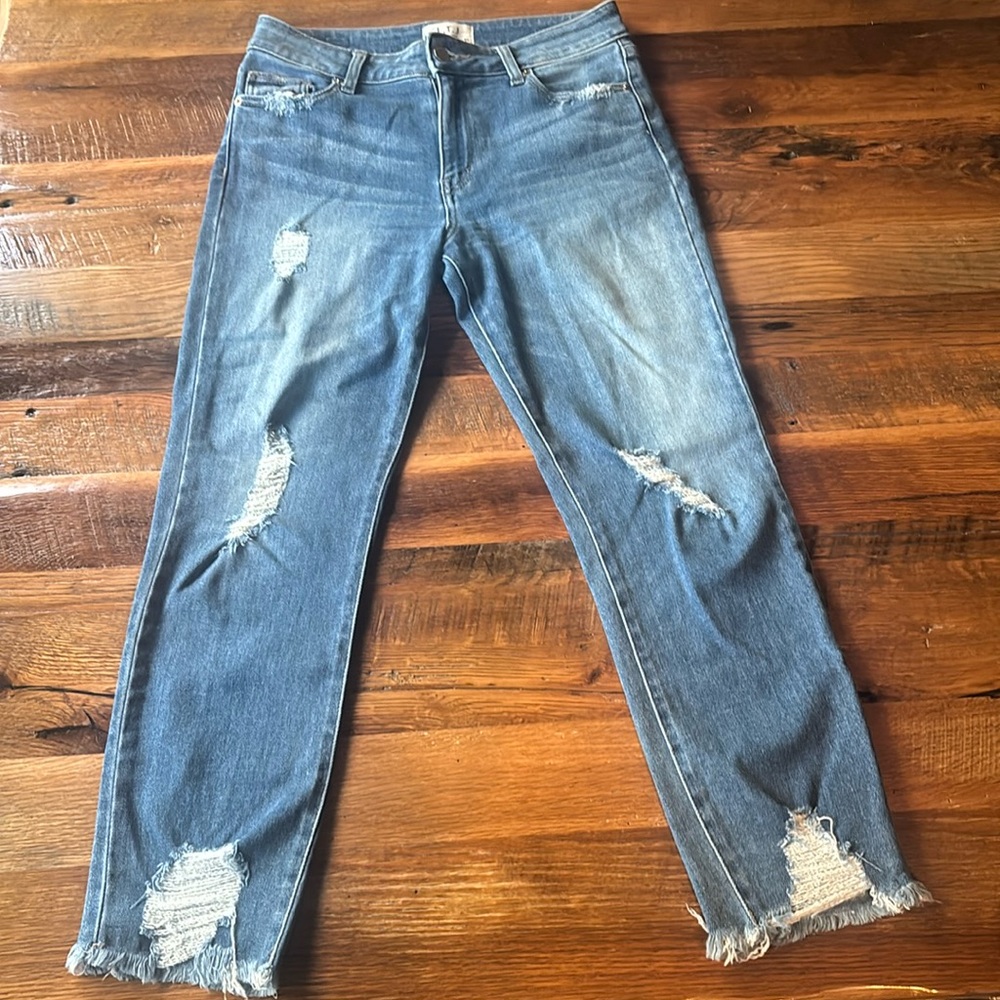 Letters to Juliet High Waist Ripped Ankle Jeans Medium in Color Waist 27